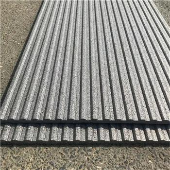 石墨(mo)地面隔聲(sheng)闆