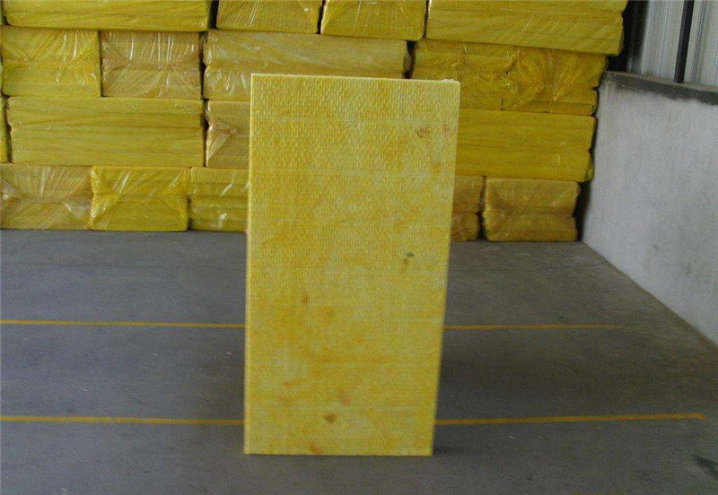 岩棉(mian)闆