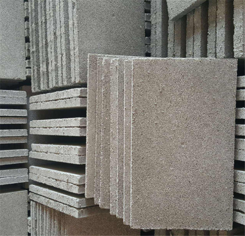 珍(zhen)珠岩闆(pan)