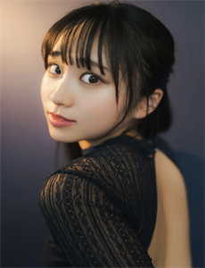 《桃子视频直播高清在线-美女跳脱衣舞》