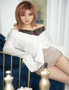 《www.799799.com-部真实小U女视频合集》