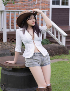 《夏小麦刘星辰-FREE AV HD JAPAN AV》